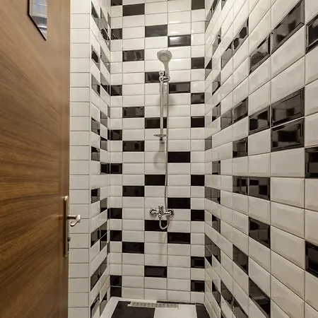 Sanat Taksim Hostel *