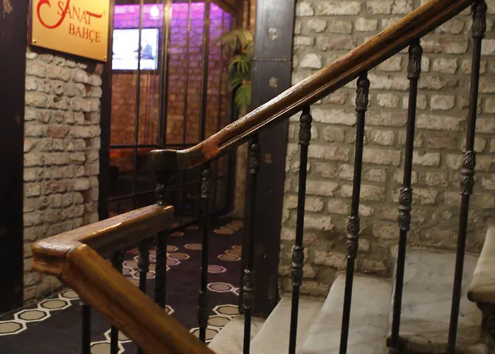 Hostal Sanat Taksim *