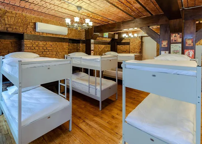 Sanat Taksim Hostal *