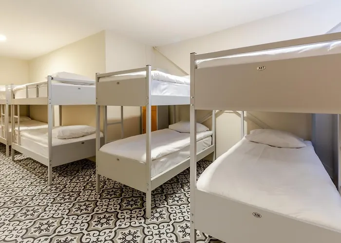 Sanat Taksim Hostal Estambul